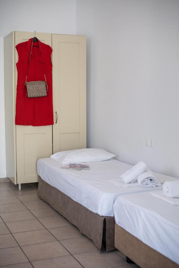Marias Rooms 伊奥斯乔拉 外观 照片